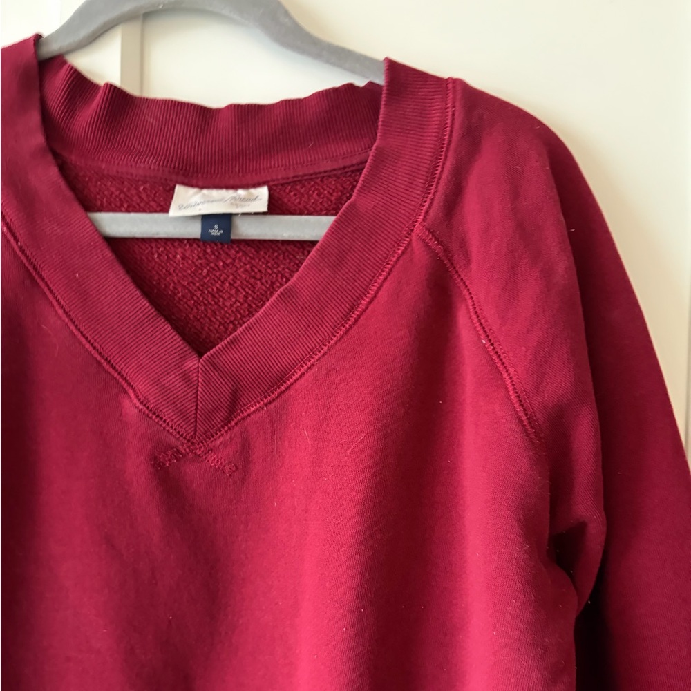 Universal Thread V-neck pullover sweatshirt - Picture 5 of 7